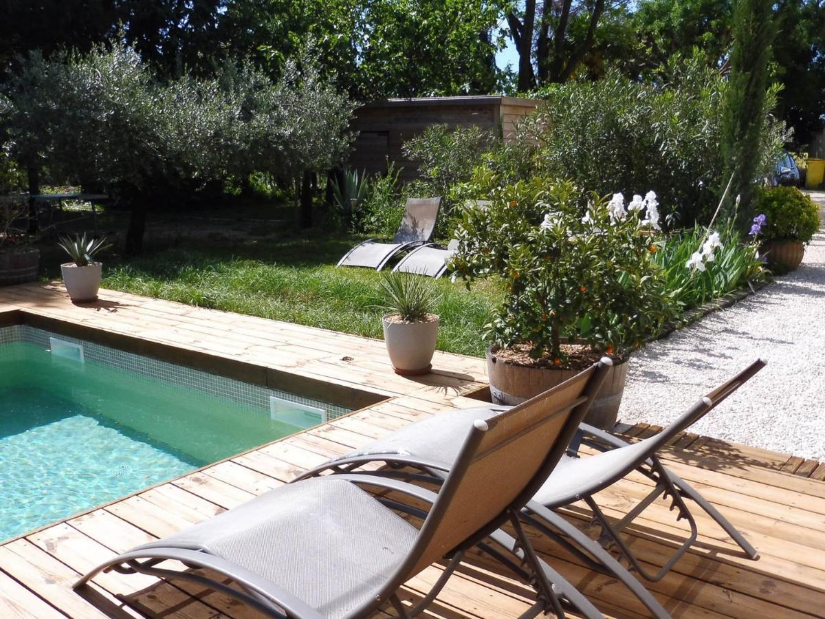 Mas des Rabasses Bed and Breakfast Le Pontet  Exterior foto